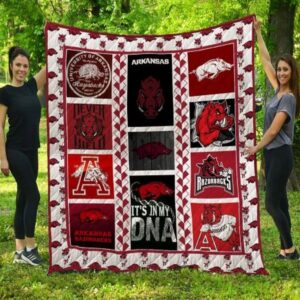 Arkansas Razorbacks Quilt Blanket Collegiate Glory Warmth