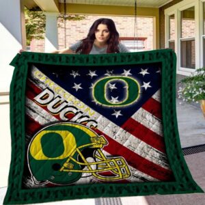 Oregon Ducks Quilt Blanket Elite Campus Cocoon 1