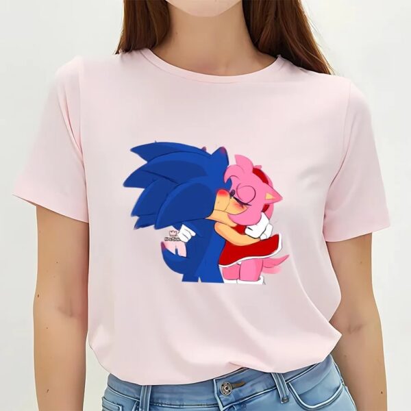 Valentines Womens Shirts, Cute Sonic Is Dancing With Amy Rose Sonic Valentines T-shirt