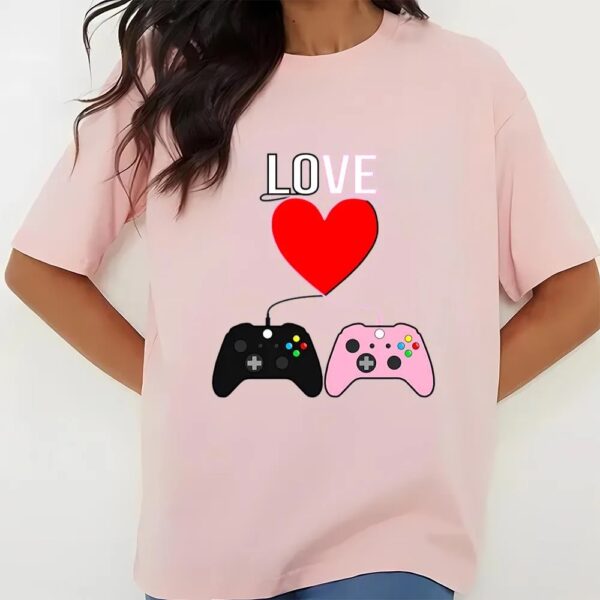 Valentines Womens Shirts, Cute Valentine’s Day Shirt Video Game T-Shirt