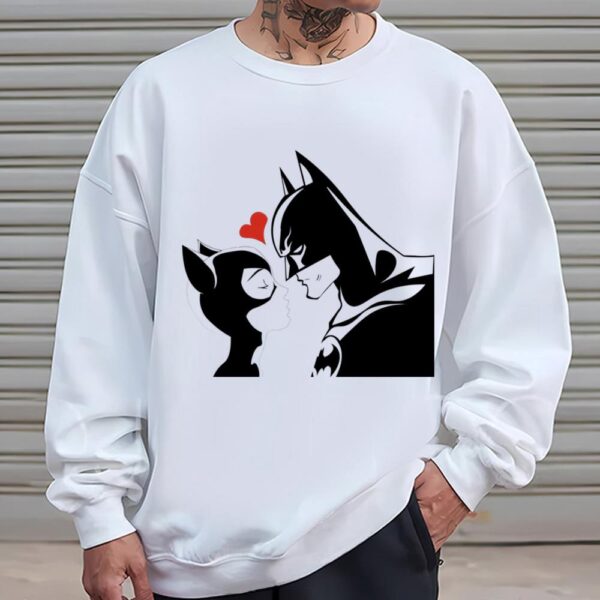 Valentines Womens Shirts, DC Comics Valentine’s Day Batman Kiss Shirt