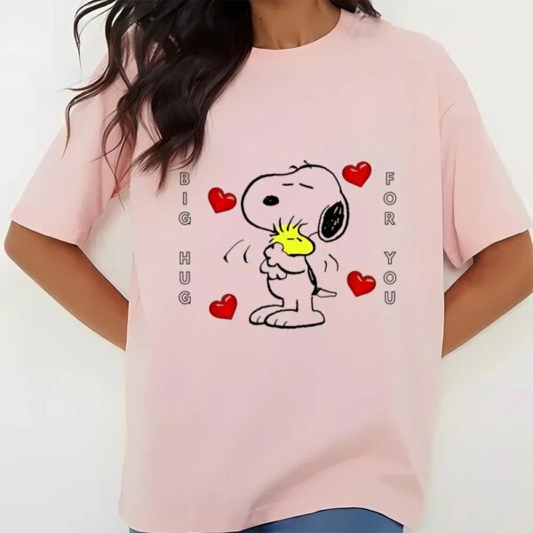 Valentines Womens Shirts, Snoopy Big Hug For You Valentie Shirt