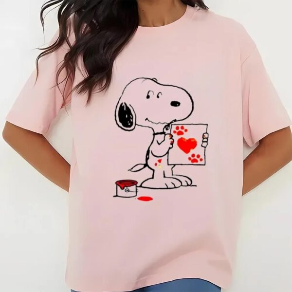 Valentines Womens Shirts, Snoopy Draw Love In Valentine Day Snoopy Valentine T-shirt