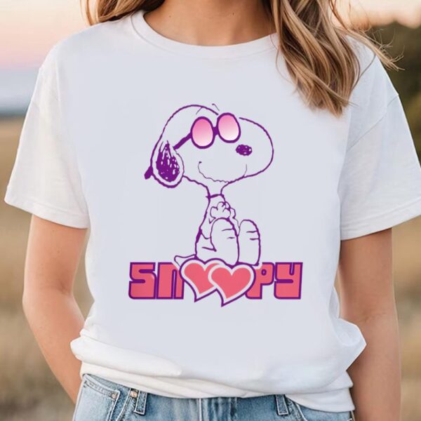 Valentines Womens Shirts, Snoopy With Hearts Valentine T-Shirts