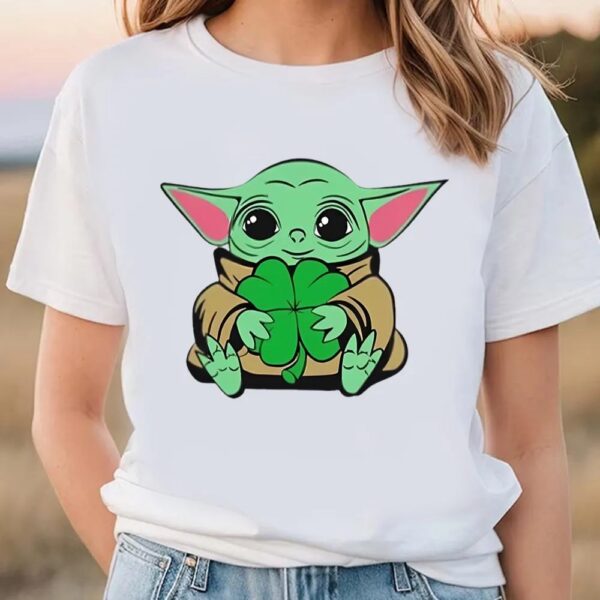 Baby Yoda Star Wars Lucky Shamrock Saint Patricks Day T-Shirt