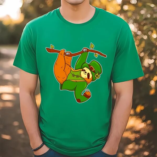 Funny St.Patrick’s Day Sloth Leprechaun T-Shirt