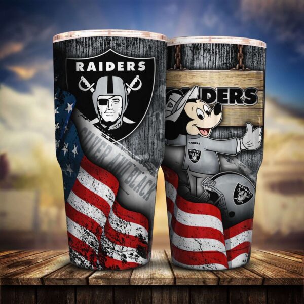 NFL Oakland Raiders Tumbler For Your Loved Ones This Year