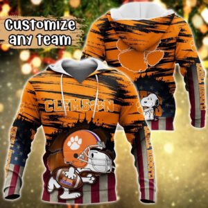 Customized NCAA Clemson Tigers Hoodie 3D Snoopy Sports For Fans 1 mlkdbs.jpg