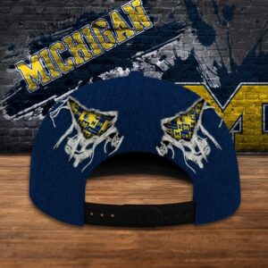 Customized NCAA Michigan Wolverines Baseball Cap Trendsetting Threads Fashion 3 dwd9km.jpg