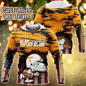 Customized NCAA Tennessee Volunteers Hoodie 3D Snoopy Plays Sports For Fans 1 kiacay.jpg