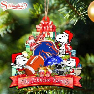 Custom Family Name NCAA Boise State Broncos Snoopy Christmas Ornament Hanging