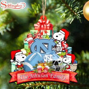 Custom Family Name NCAA North Carolina Tar Heels Snoopy Christmas Ornament Hanging