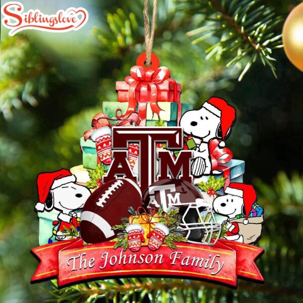 Custom Family Name NCAA Texas A&M Aggies Snoopy Christmas Ornament Hanging