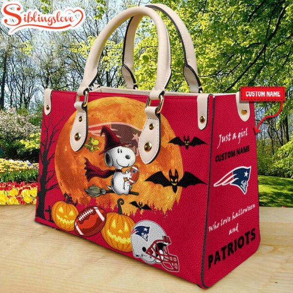 Custom Name New England Patriots NFL Snoopy Halloween Women Leather Hand Bag