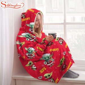 Kansas City Chiefs Baby Yoda Huggle Blanket Hoodie