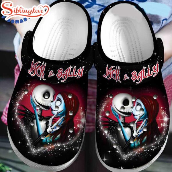 Kissing Jack and Sally In A Shinning Heart Halloween Clogs Shoes Cartoon Clogs