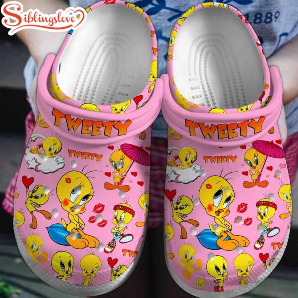 Tweety Cartoon Clogs Shoes Comfortable Cartoon Gift Shoes